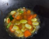 Foto langkah ke 3 dari resep Capcai sayur segar.