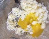 Foto del paso 1 de la receta: Budín de limón súper esponjoso con glasé y semillas de amapola 🍋