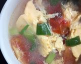 Foto langkah ke 3 dari resep 576) Tan Hua Tang (Sup Tomat Telur).
