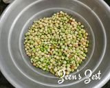 A picture of step 1 of Green Pigeon Peas Aloo and Methi Sabzi.