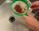 Foto del paso 1 de la receta: Bombones de chocolate rellenos de chapulines