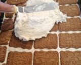 Mézes kekszes mogyorós tiramisu recept fázis 4 fotója