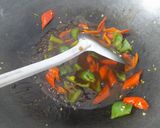 Foto langkah ke 4 dari resep Sapi Lada Hitam (Black pepper BEEF).