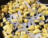 Foto del paso 2 de la receta: Salchichas hawaianas