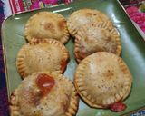 A picture of step 2 of Pizza pockets.