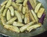 A picture of step 3 of Brinjal French Fries.