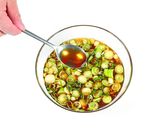 東販小食堂：燉雞的食譜步驟3照片