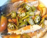 Hình bước làm 5 của món Canh Đuôi Cá Hồi Rau Muống/ Salmon fishtail soup w kangkung