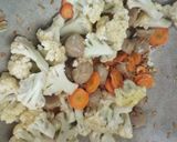 Foto langkah ke 3 dari resep Cah Kembang Kol Saus Tiram.