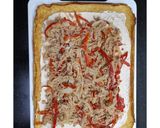 Foto del paso 3 de la receta: Piononos. Rúcula - jamón cocido / Atún, cebolla - morrón 🫔