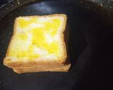 A picture of step 2 of Rabdi Bread SandWich.