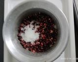 A picture of step 2 of Pomegranate juice.