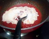 A picture of step 2 of Pink cream pasta.