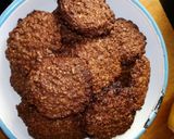 Kakaós zabkeksz, házi mogyoróvajjal recept fázis 3 fotója