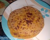 A picture of step 19 of Aloo paratha.