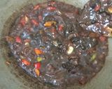 Foto langkah ke 3 dari resep Telur Bumbu petis.