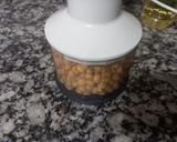Foto del paso 2 de la receta: Milanesas de Garbanzos con Salsa y Queso