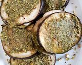 Foto del passaggio 2 della ricetta Panini di melanzane al pistacchio