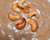A picture of step 5 of Dates kheer/ khajur ki kheer.