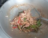 Foto langkah ke 4 dari resep Kecombrong ayam suwir.