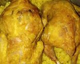 صورة لخطوة 3 من وصفة دجاجتين 🍗🍗كاملين بالرز بالكركم