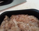 รูปขั้นตอนการทำที่ 2 ของ สเต๊กไก่พริกไทยดำ(ไม่เผ็ด)