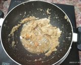A picture of step 2 of Rice Coconut Stuffing Pitha.