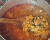 Foto del paso 2 de la receta: Guiso de mote mei con patitas de pollo