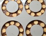 Csoki parfé erdei gyümölcsökkel recept fázis 1 fotója