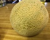 Foto del paso 1 de la receta: Paletas de Melón con Crema