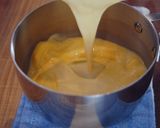 A picture of step 5 of Easy Coffee Mousse and Vanilla Mousse.