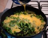 Foto del paso 6 de la receta: Rajas poblanas con ejotes huevo