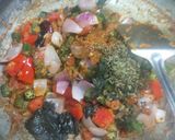 A picture of step 6 of Bhindi do pyaza.