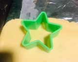 A picture of step 5 of Butter cookies.