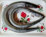Hình bước làm 1 của món Cá XƯƠNG XANH nấu canh chua bông súng với cơm mẻ