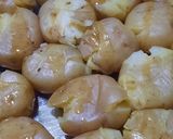 Foto del paso 3 de la receta: Papines andinos con aceite de Dende y cherry explotados