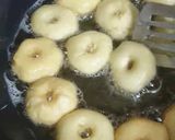 A picture of step 3 of Donuts.
