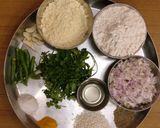 ज्वारीचे पौष्टिक थालिपीठ (jowariche paushtik thalipeeth recipe in marathi) रेसिपी स्टेप 1 फोटो 