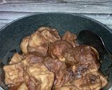 Foto langkah ke 3 dari resep Semur tahu telur bumbu dasar.