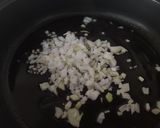 Foto del paso 2 de la receta: Arroz meloso de chipis y merluza