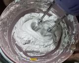 A picture of step 6 of Chocolate Oreo Overloaded Cake.