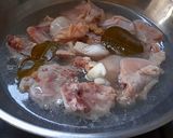 Foto langkah ke 1 dari resep AYAM MASAK BOM💣.