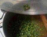 A picture of step 5 of Spicy Potato Curry with Carrots and Peas.