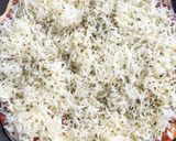 Foto langkah ke 7 dari resep Italian Thin Crust Pizza.