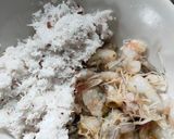 Foto langkah ke 1 dari resep Botok Udang Daun Kunyit.