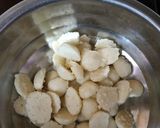 A picture of step 4 of Mini Idli.