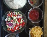 पिज़्ज़ा (pizza recipe in hindi) रेसिपी चरण 1 फोटो