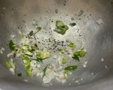 A picture of step 2 of Capsicum Pulao.
