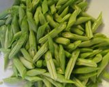 Foto langkah ke 1 dari resep Buncis rempelo ati saus tiram.