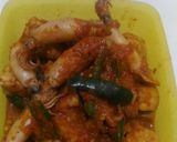 Foto langkah ke 3 dari resep Cumi Asin Balado Hot.